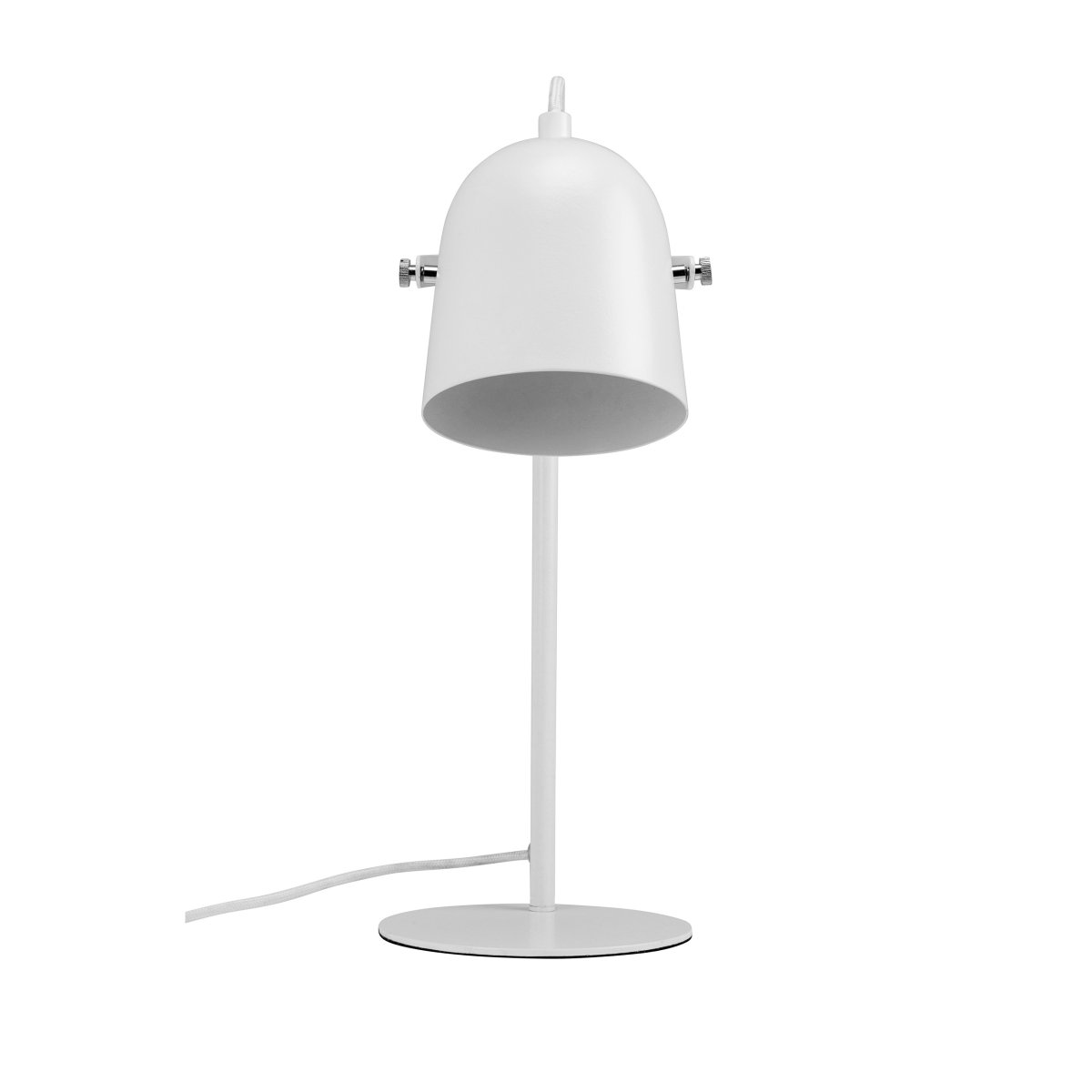 Oslo 37cm Blanc lampe de bureau De Dyberg Larsen - La lampe de table Oslo est disponible dans un blanc élégant avec des détails chromés sur la base.