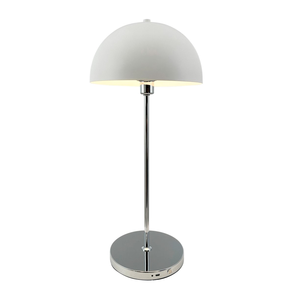 Lago 55cm Chrome portable De Dyberg Larsen - Den kan anv&auml;ndas b&aring;de inomhus och utomhus och har en batteritid p&aring; upp till &aring;tta timmar per laddning.