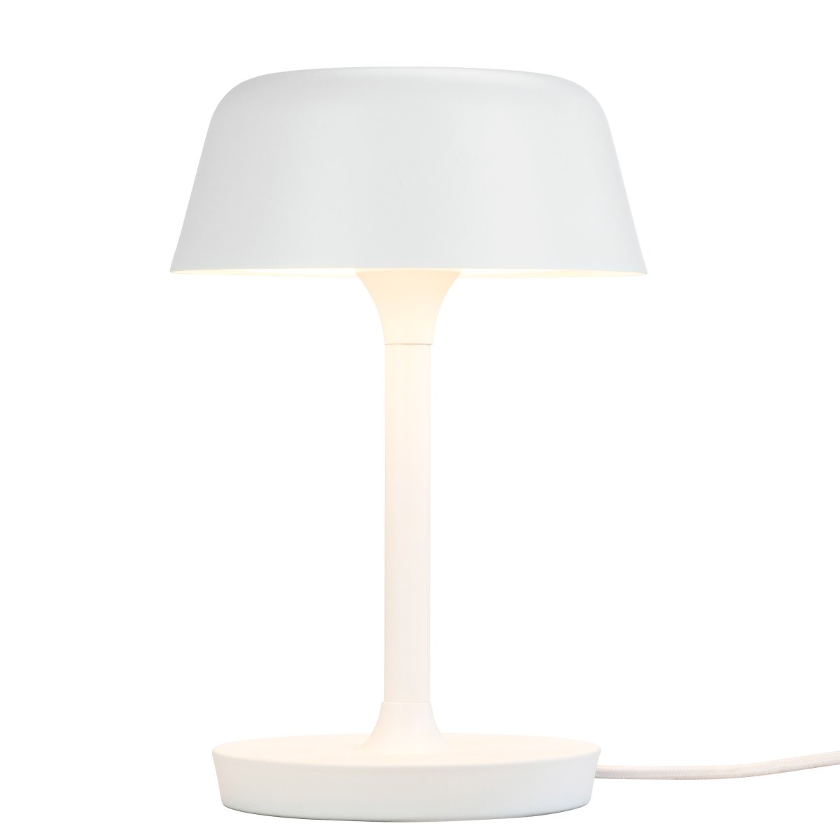 Valencia 30cm Blanc lampe de table De Dyberg Larsen - La lampe de table Valencia est une lampe élégante et unique qui émet une lumière belle et agréable.