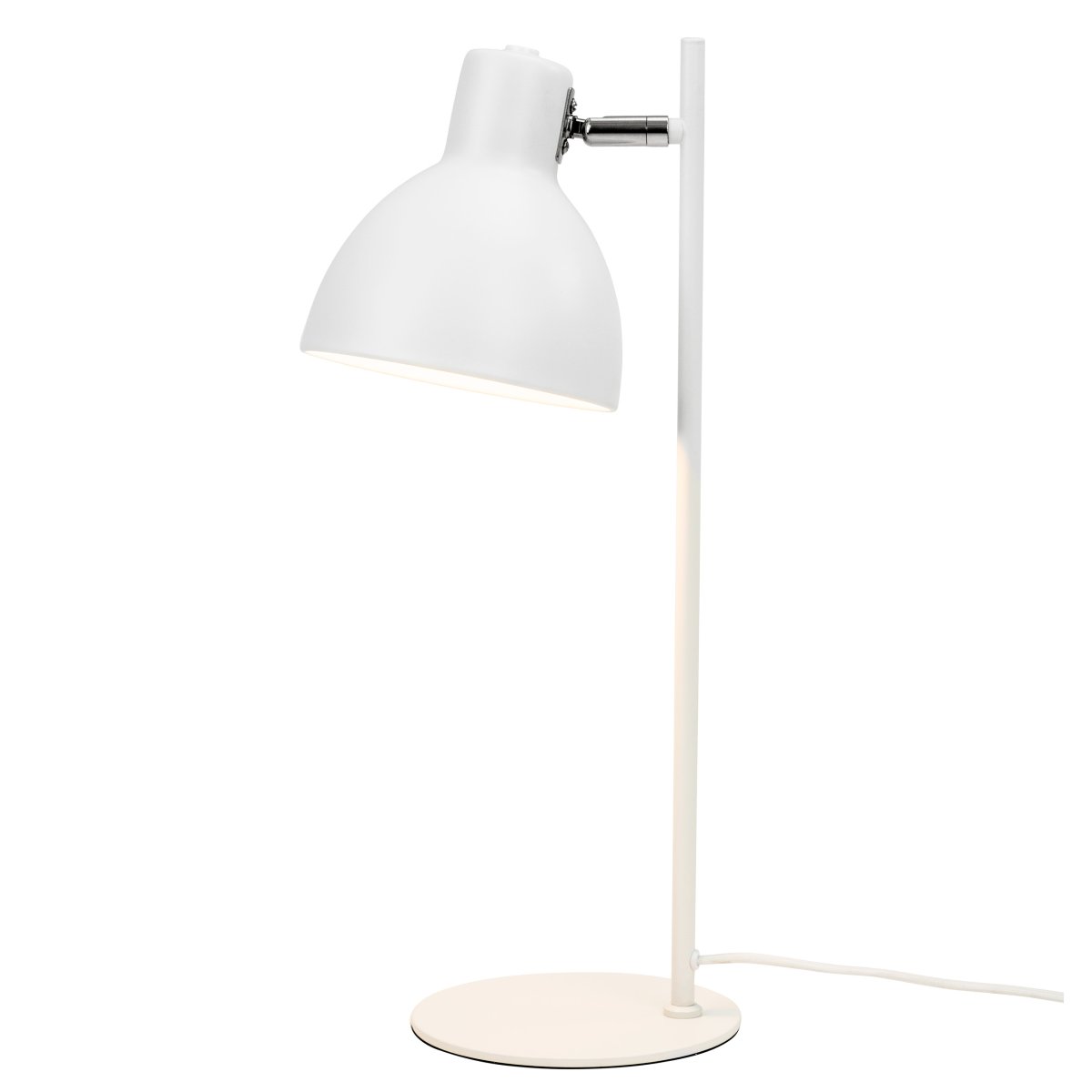 Skagen 50cm Blanc lampe de bureau De Dyberg Larsen - Laissez Skagen diffuser une lumière concentrée et agréable là où vous en avez le plus besoin et donnez à votre maison un look intemporel et sophistiqué avec cette lampe de qualité !