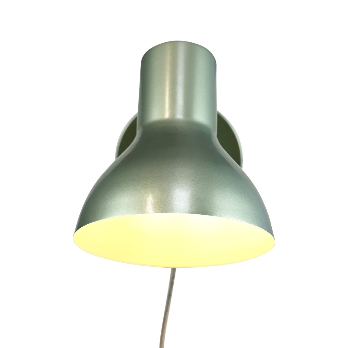 Bob Vert lampe de lecture De Dyberg Larsen - Bob &auml;r det perfekta valet f&ouml;r det moderna hemmet och kombinerar stilren design med funktionalitet.