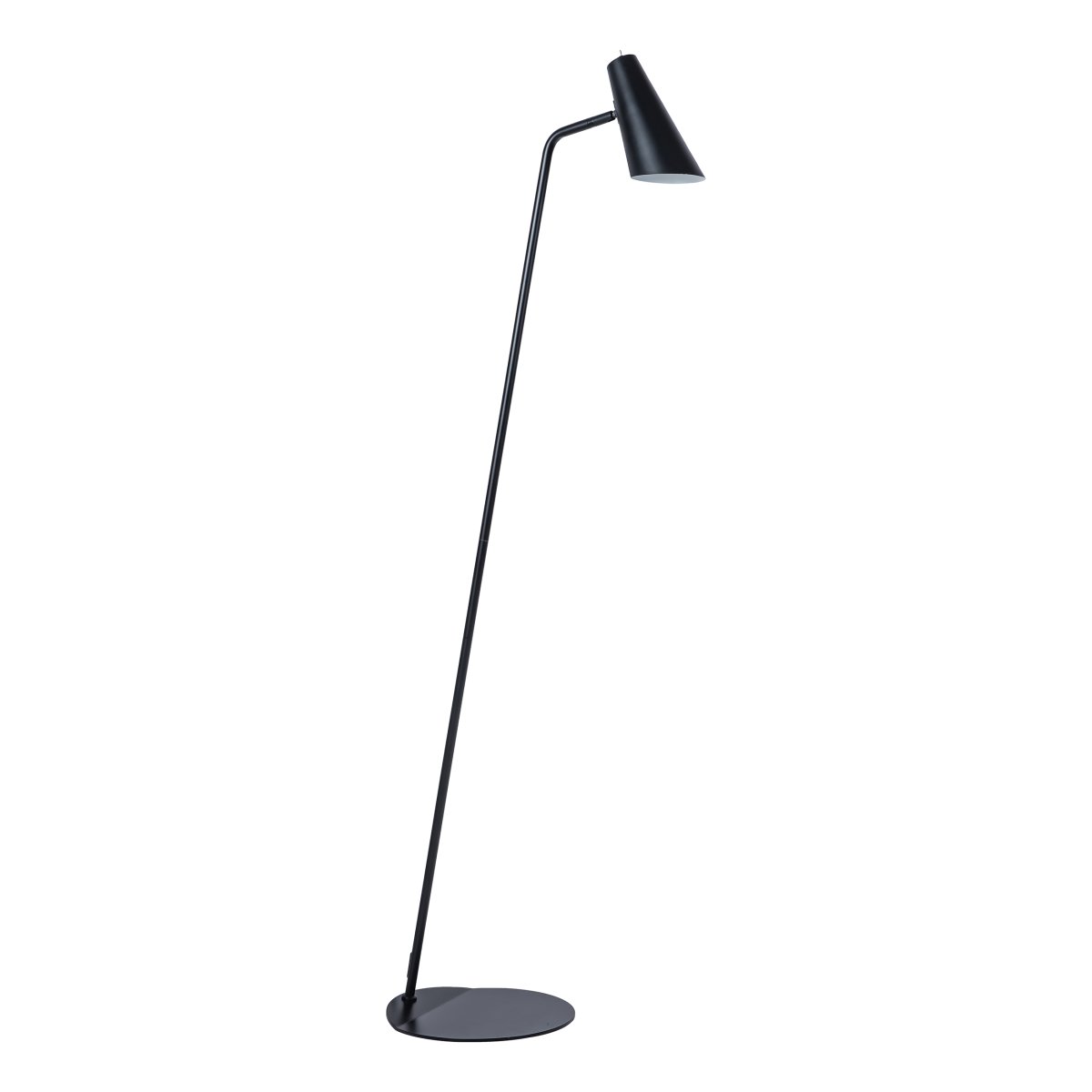 Noa Noir lampadaire De Dyberg Larsen - Nous vous recommandons de placer le lampadaire comme lampe de lecture dans le coin lecture ou dans le salon ou comme détail d'ameublement élégant dans un coin sombre.