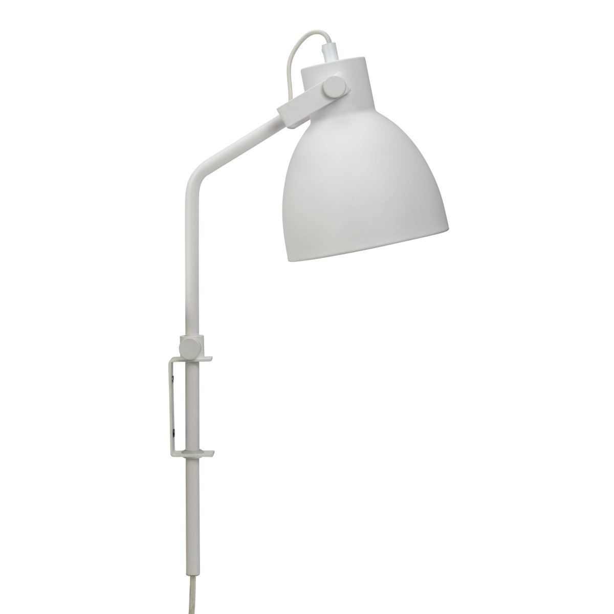 Coast 48cm Blanc applique murale De Dyberg Larsen - L'applique murale Coast a des lignes épurées et des formes simples qui lui confèrent un look élégant et stylé.
