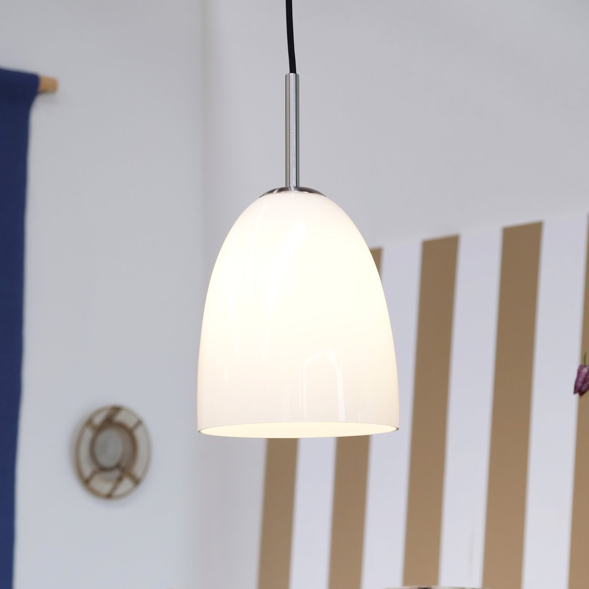 Jazz Ø18 Acier brossé suspension De Dyberg Larsen - La suspension Jazz de Dyberg Larsen est la combinaison parfaite de l'&eacute;l&eacute;gance moderne et de la fonctionnalit&eacute;.