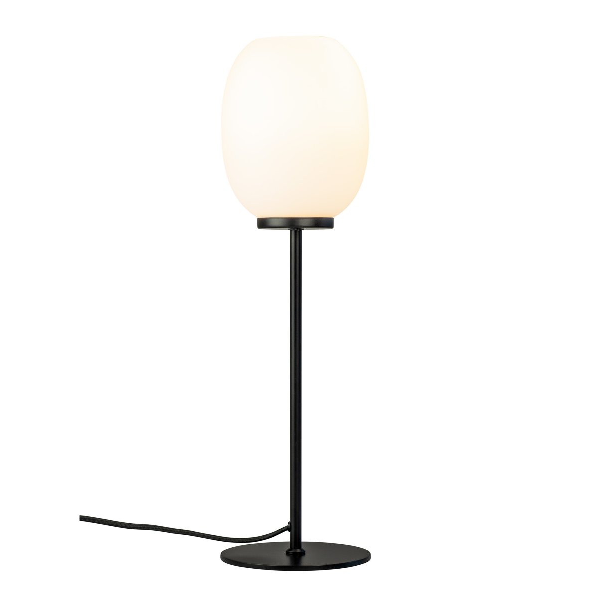 DL39 52cm Opale lampe de table De Dyberg Larsen - La lampe de table DL39 est une lampe harmonieuse et simple inspirée des lignes classiques et du décor minimaliste.