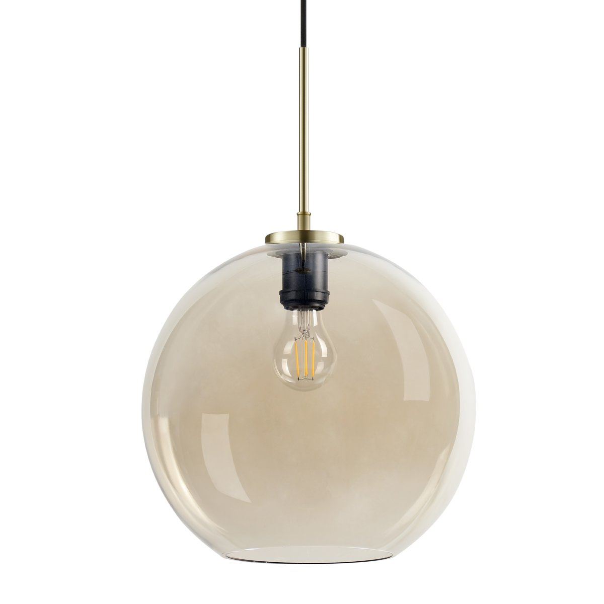 Loop Ø30 Laiton suspension De Dyberg Larsen - Il est recommandé de le placer au-dessus de la table à manger, de la table basse ou de plusieurs tables.