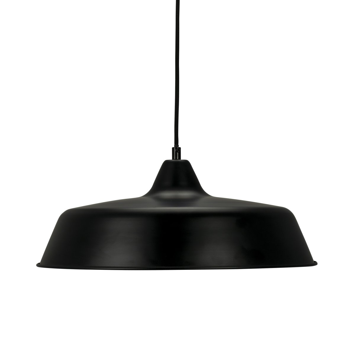 Raw Ø40 Noir suspension De Dyberg Larsen - La suspension « Raw » est un plafonnier moderne et élégant en métal avec un design charmant.
