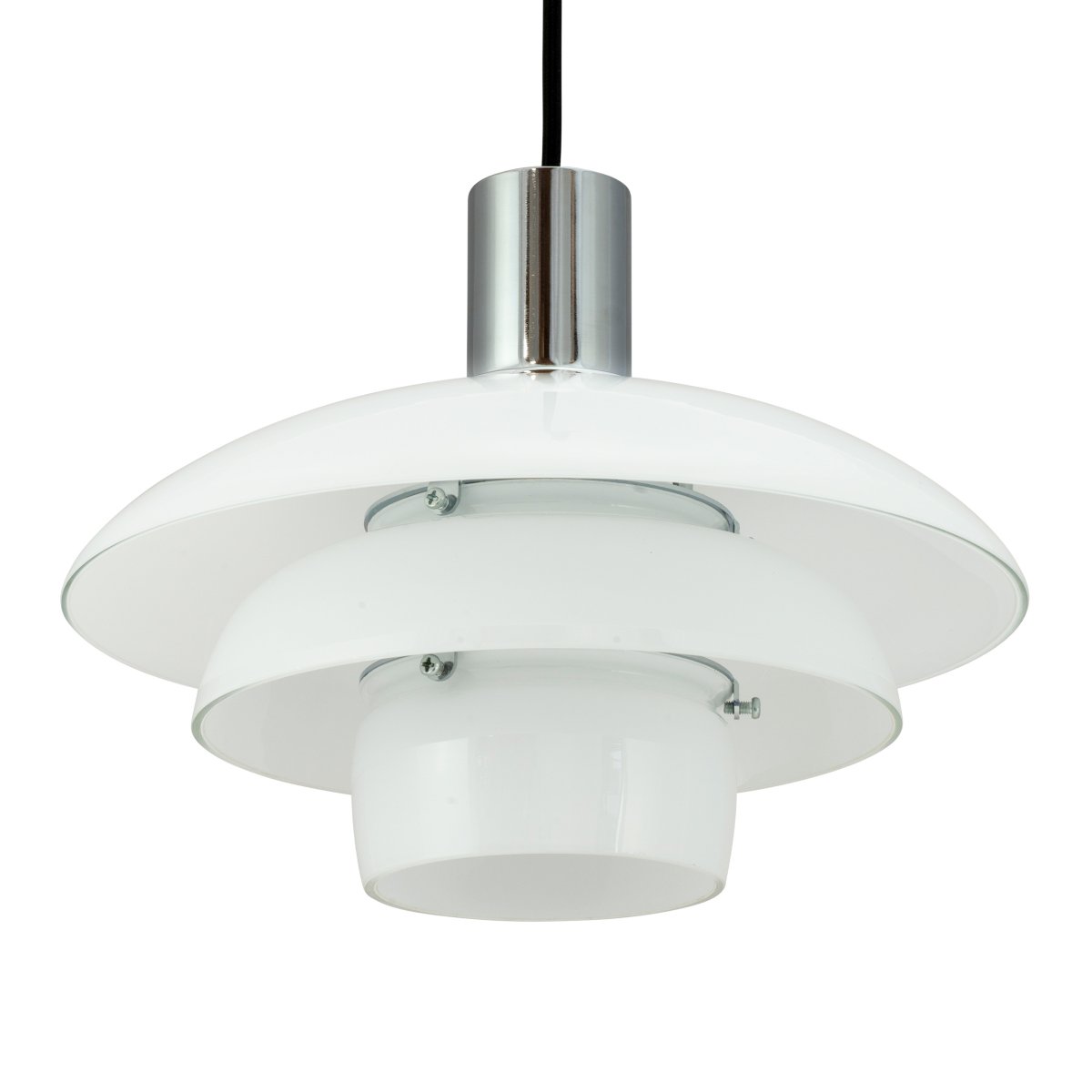 Morph Ø28 Opale suspension De Dyberg Larsen - Conçue par le célèbre designer danois Frank Kerdil, la collection d'éclairage Morph allie élégance et fonctionnalité, ce qui en fait un ajout intemporel et élégant à votre maison.