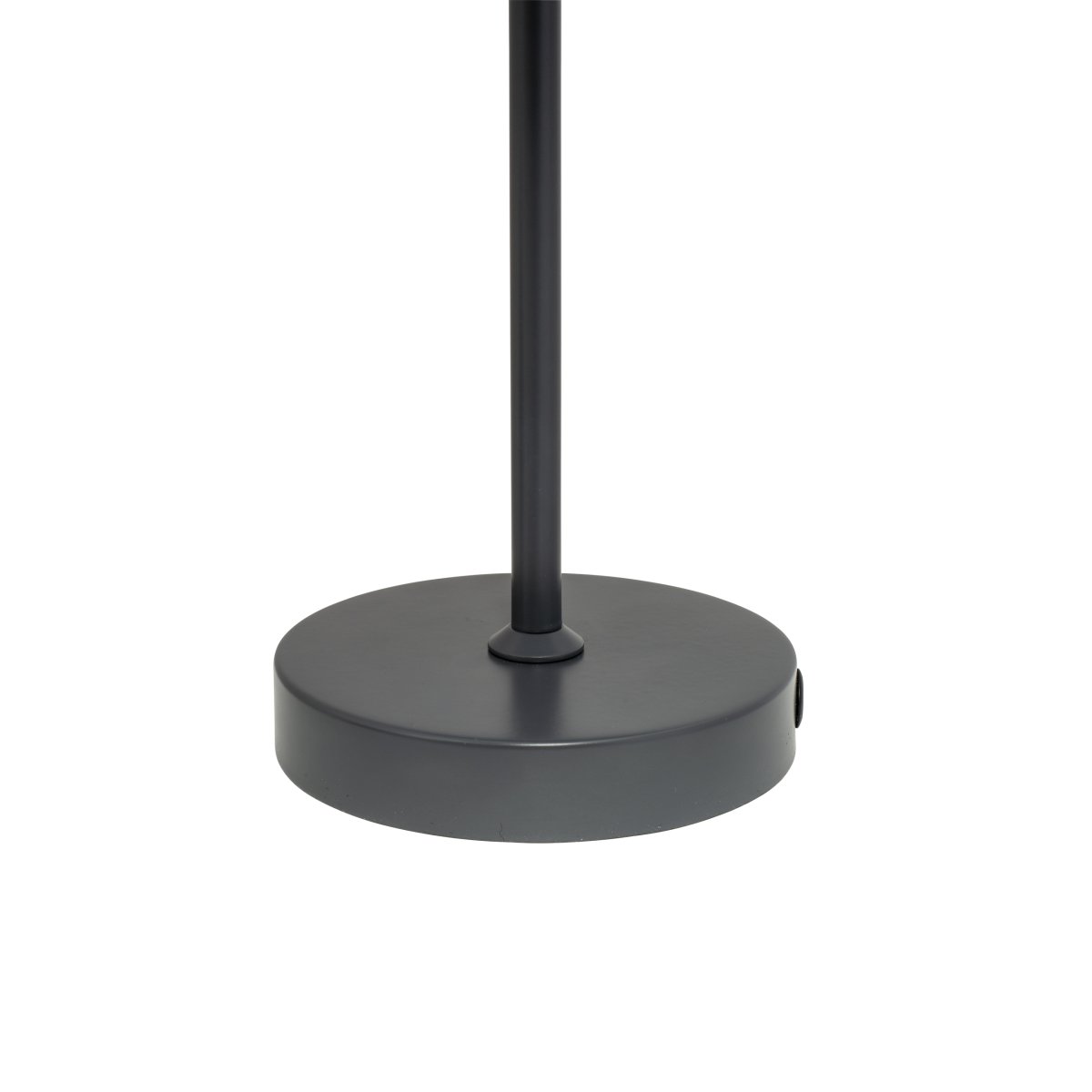 Stockholm 30cm Gris portable De Dyberg Larsen - Lampe de table Stockholm grise &ndash; Une lampe rechargeable avec 3 niveaux de luminosit&eacute; (100 %, 50 % et 25 %) qui offre un &eacute;clairage flexible &agrave; l'int&eacute;rieur comme &agrave; l'ext&eacute;rieur.