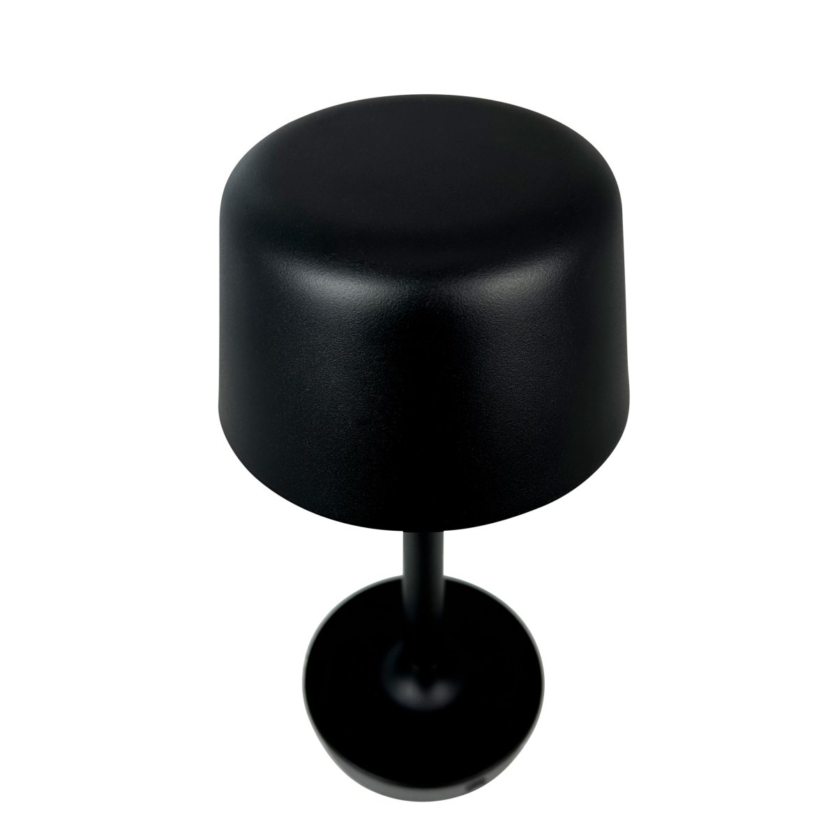 Flow 25cm Noir portable De Dyberg Larsen - La lampe est sans fil et facile à déplacer, vous pouvez donc la placer n'importe où.