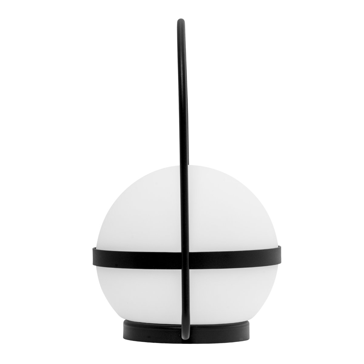 Summer 36cm Noir portable De Dyberg Larsen - Le temps de charge est de 3 heures via USB-C ou de 12 heures via des cellules solaires, et une charge complète permet jusqu'à 24 heures d'utilisation, selon l'utilisation.