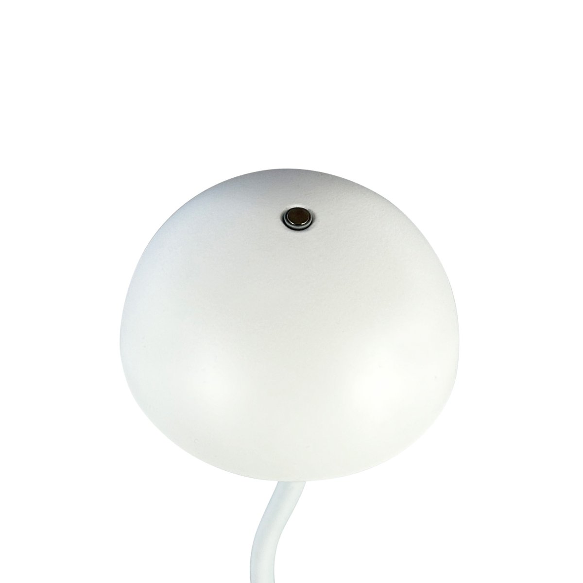 Fonzy 38cm Blanc portable De Dyberg Larsen - Fonzy bordslampa &auml;r b&aring;de rolig och praktisk, och dess flexibilitet g&ouml;r den till ett perfekt val f&ouml;r den som vill ha en lampa som &auml;r b&aring;de funktionell och stilren.