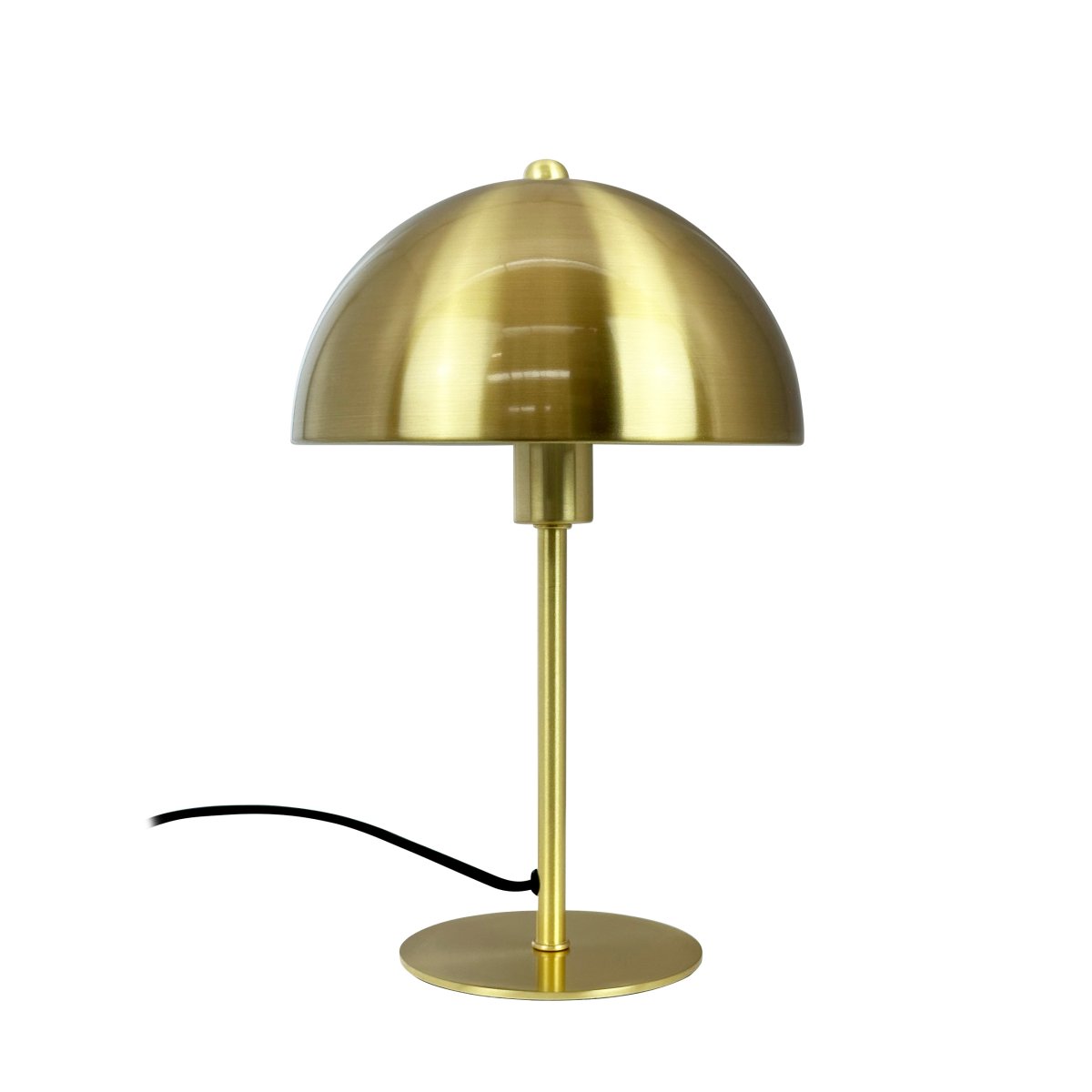 Lyon 30cm Laiton lampe de table De Dyberg Larsen - L'abat-jour semi-circulaire ajoute une touche moderne et assure une répartition lumineuse agréable et uniforme, idéale pour l'éclairage de travail et d'ambiance.