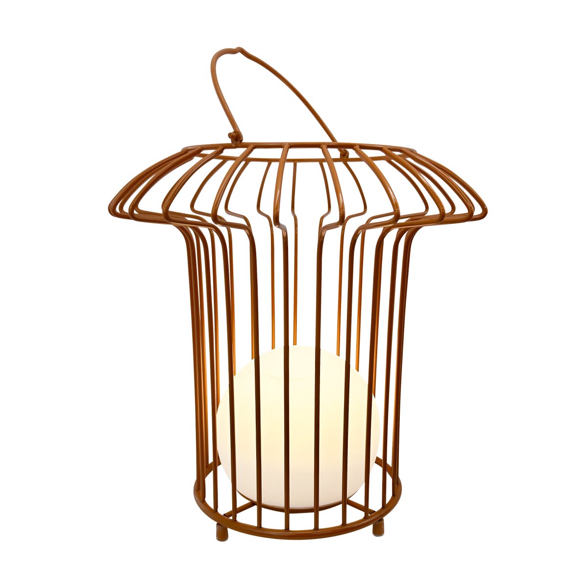 Basket 32cm Terre cuite portable De Dyberg Larsen - &nbsp; Lyktan laddas enkelt med medf&ouml;ljande USB-kabel, vilket g&ouml;r att du kan njuta av dess vackra ljus &aring;ret om (adapter ing&aring;r ej).