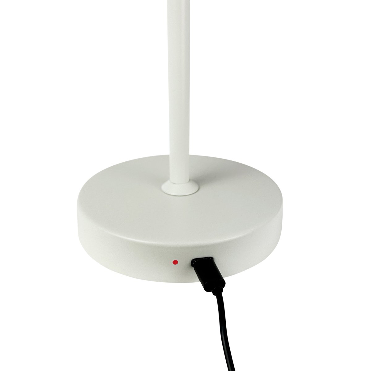Stockholm 30cm Blanc perle portable De Dyberg Larsen - L'indicateur de batterie pratique indique clairement quand il est temps de charger et une fois compl&egrave;tement charg&eacute;, le voyant brille jusqu'&agrave; 6 heures sur une seule charge de batterie.