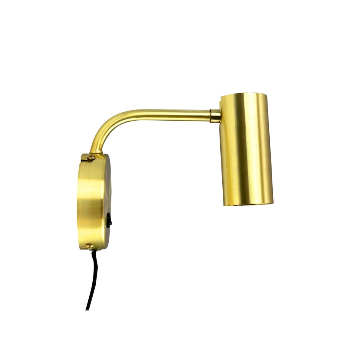 Skagerrak Laiton lampe de lecture De Dyberg Larsen - L'interrupteur d'alimentation est situé sur la plaque murale et permet une manipulation facile, ce qui le rend parfait comme lampe de chevet ou lampe de lecture.
