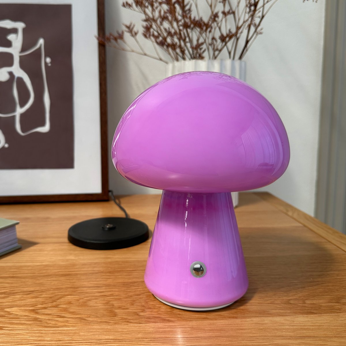 Morkel 20cm Violet portable De Dyberg Larsen - Gr&acirc;ce &agrave; sa taille compacte et &agrave; sa conception sans fil, il peut &ecirc;tre facilement plac&eacute; n'importe o&ugrave;, ce qui le rend id&eacute;al pour le salon, la chambre ou le bureau.