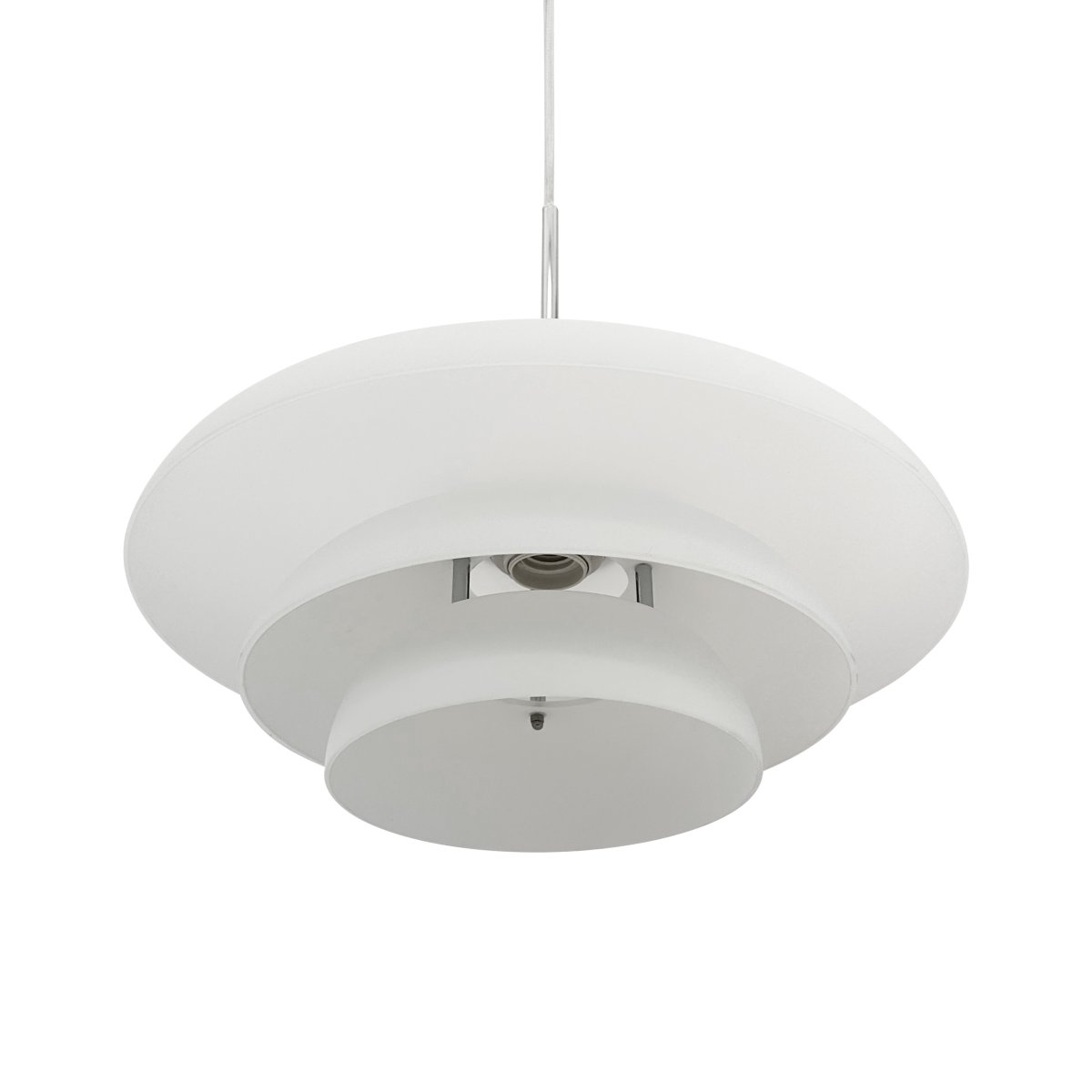 Ava Ø40 Opale suspension De Dyberg Larsen - Ajoutez une touche de style à votre intérieur avec la magnifique suspension Ava de Dyberg Larsen, un luminaire design danois qui allie simplicité et élégance.