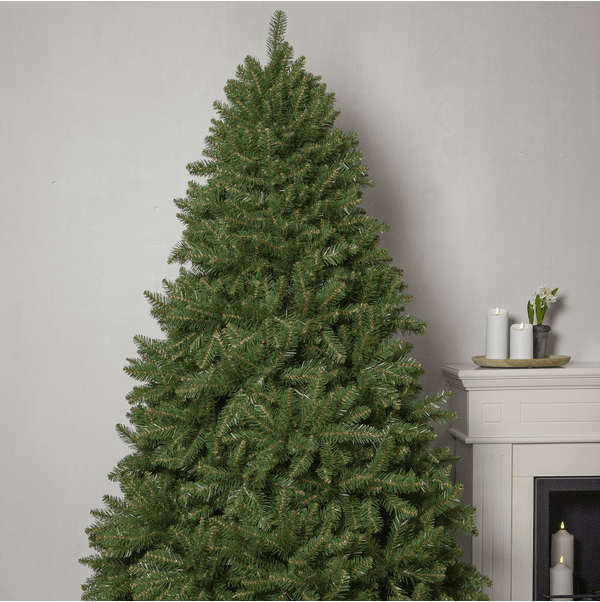 Narvik 210cm Vert De Star Trading - Le sapin de No&euml;l Narvik mesure 210 cm de haut et environ 125 cm de large.