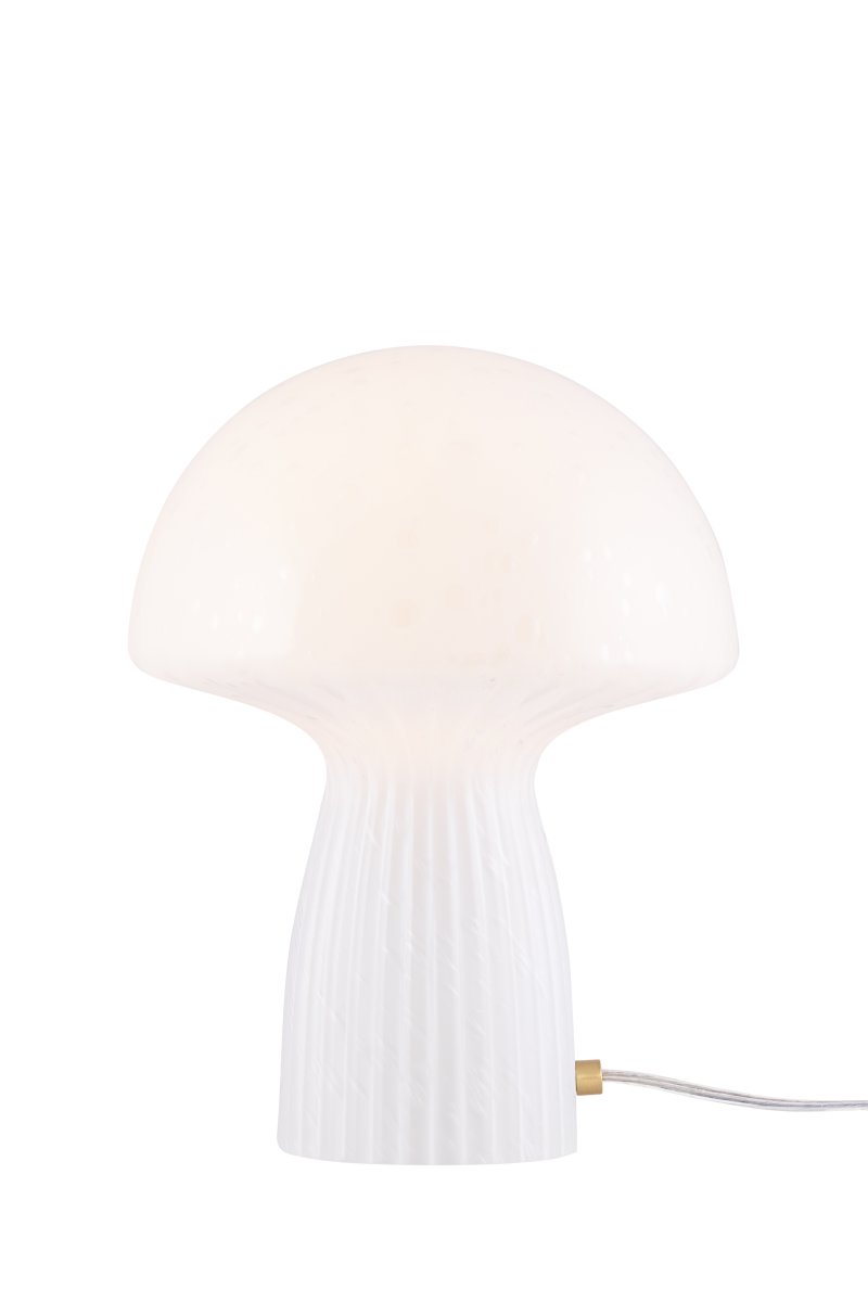 Fungo 30cm Blanc lampe de table De Globen Lighting - Chaque lampe est souffl&eacute;e bouche et unique, ce qui entra&icirc;ne des variations de couleur, d'&eacute;paisseur du verre et de nombre de bulles.