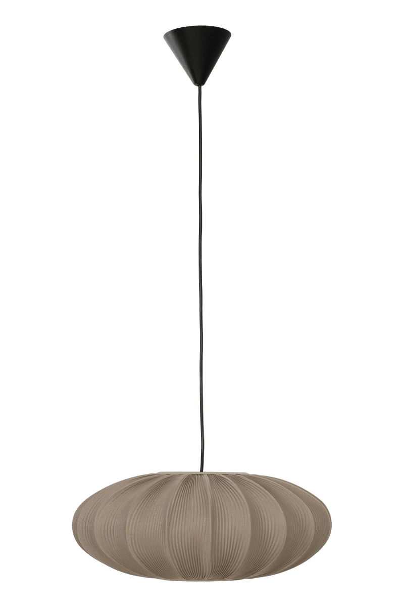 Mamsell Ø45 Gris suspension De Aneta Lighting - Mamsell est un choix populaire pour la chambre ou le salon, mais fournit également une belle lumière au-dessus de la table à manger.