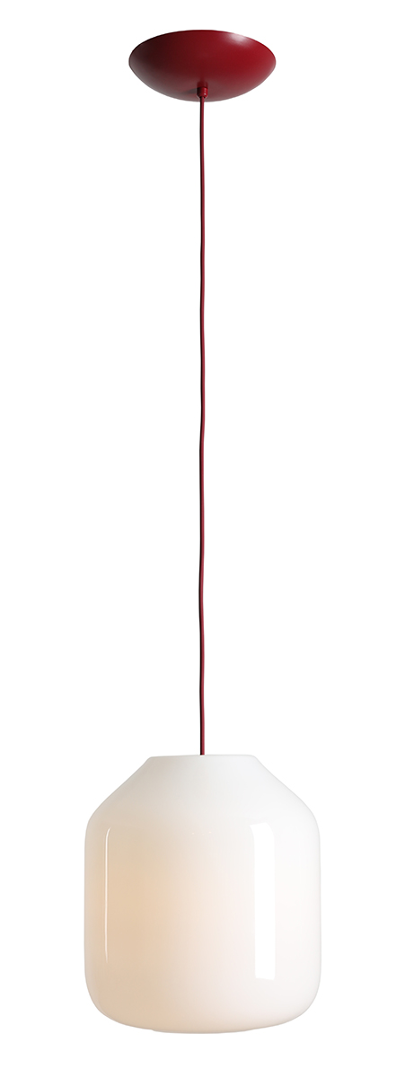 Flask Ø27 ROUGE suspension De Artera - Les détails métalliques et le câble assorti, d'un magnifique rouge cerise, confèrent à la suspension un caractère à la fois harmonieux et ludique.
