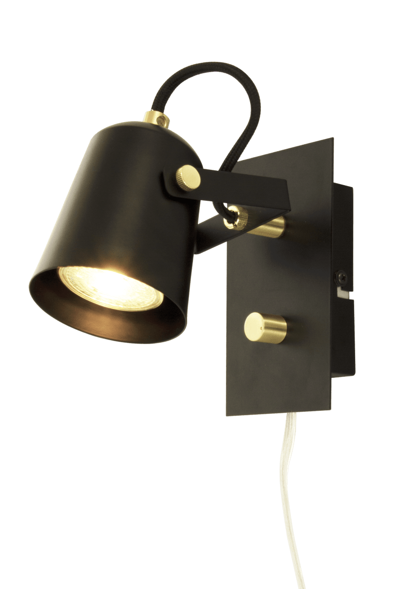 Metz Noir lampe de lecture De Aneta Lighting - Noir avec des d&eacute;tails en laiton et sa forme &eacute;l&eacute;gante, il donne une impression classique dans un style vintage moderne.