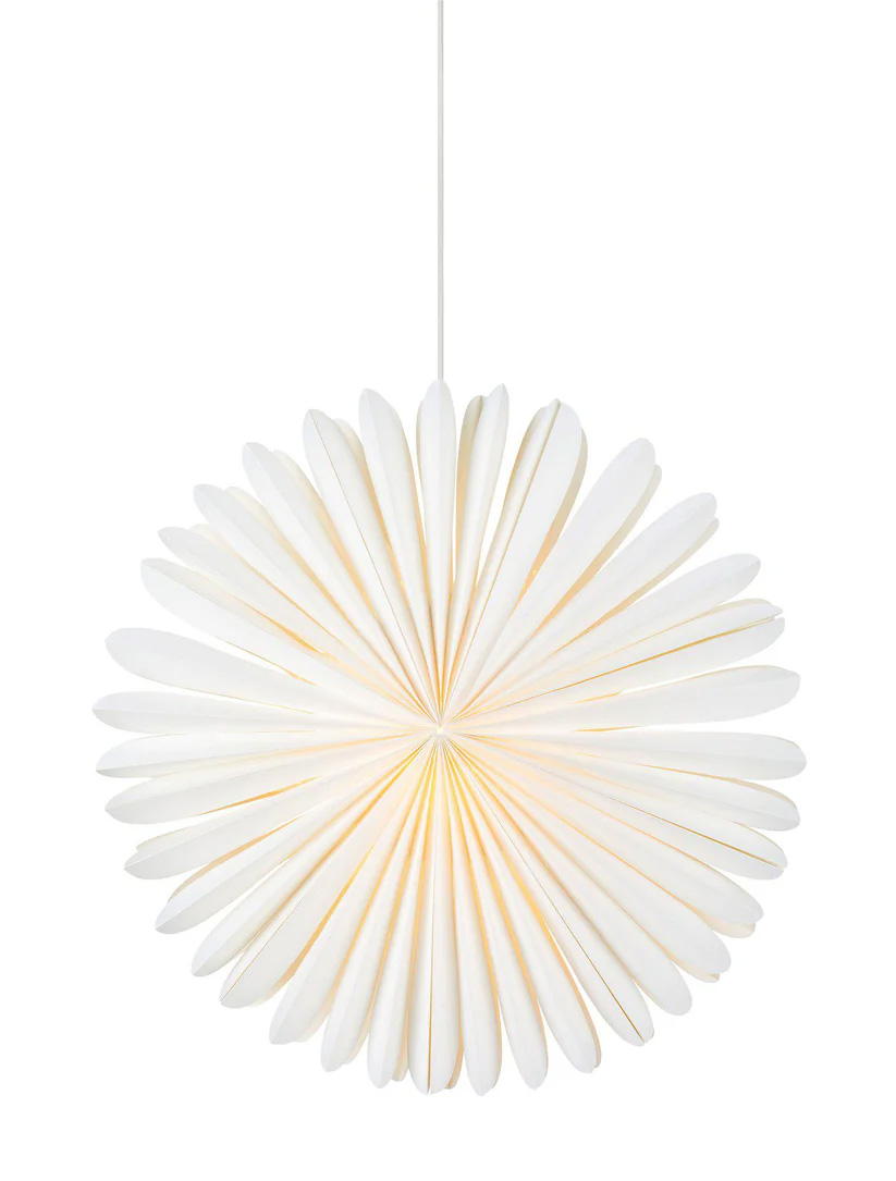 Sol Ø60 Blanc De Markslöjd - Sun Star White 60 cm est un poinsettia unique avec une touche moderne, rappelant un soleil brillant.