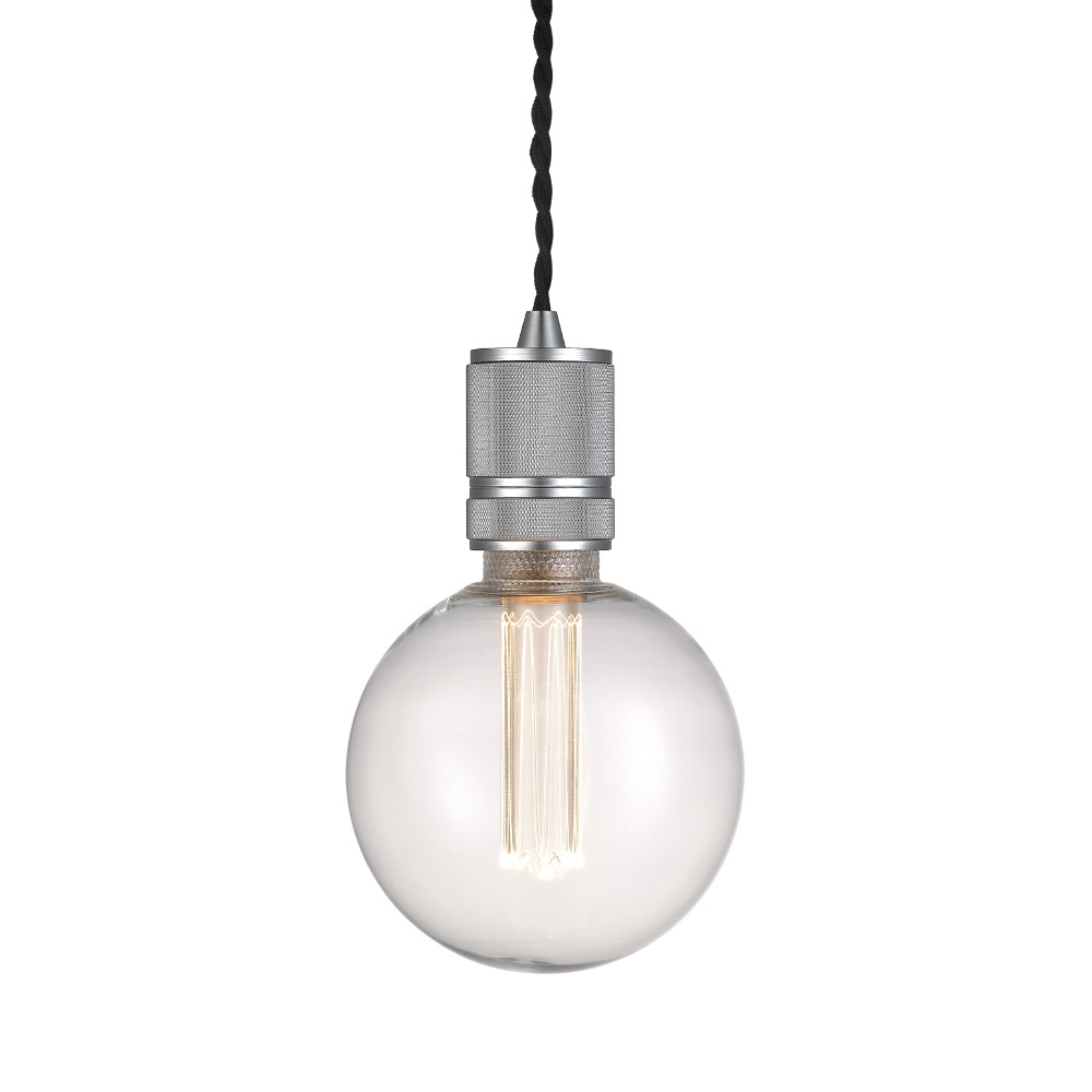 Halo Ø5 Argent suspension De Halo Design - La base en métal robuste avec une finition argentée offre un look sophistiqué qui s'intègre parfaitement au-dessus de la cuisine, dans le couloir ou dans le cadre d'un système d'éclairage de groupe.