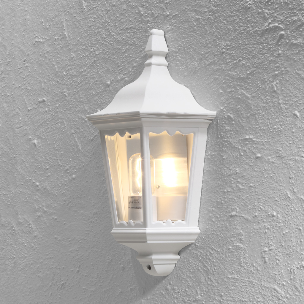 Firenze Blanc lampe d’extérieur De Konstsmide - Le design élégant et la lumière chaleureuse de la lampe créent une atmosphère accueillante, parfaite pour les entrées et les patios.