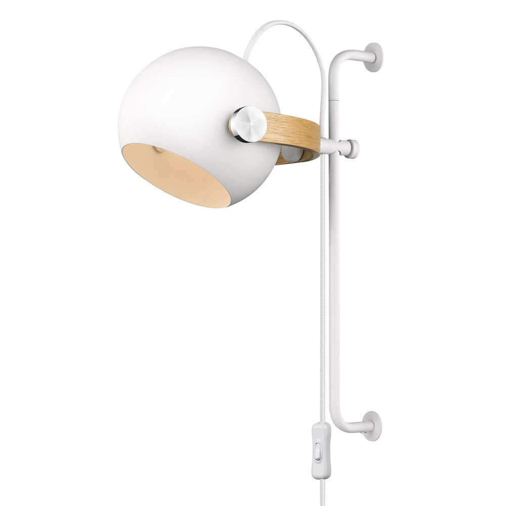 D.C Ø18 Blanc applique murale De Halo Design - Le cadre en ch&ecirc;ne plaqu&eacute; remplit &eacute;galement une fonction importante en termes de rotation et d'angle de l'abat-jour pour diffuser la lumi&egrave;re l&agrave; o&ugrave; vous le souhaitez.