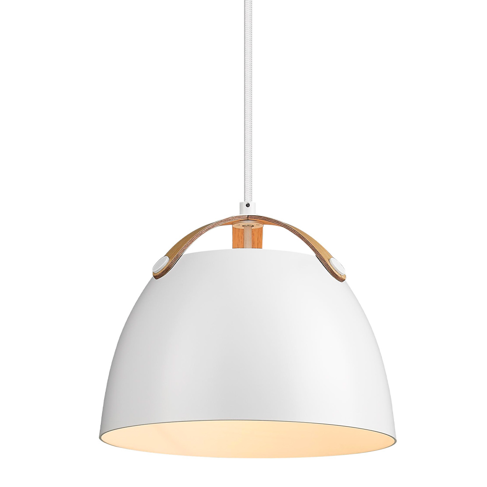 Oslo Ø24 Blanc suspension De Halo Design - Les détails uniques en bois clair confèrent à la lampe une touche nordique et créent une combinaison harmonieuse de nature et de minimalisme.