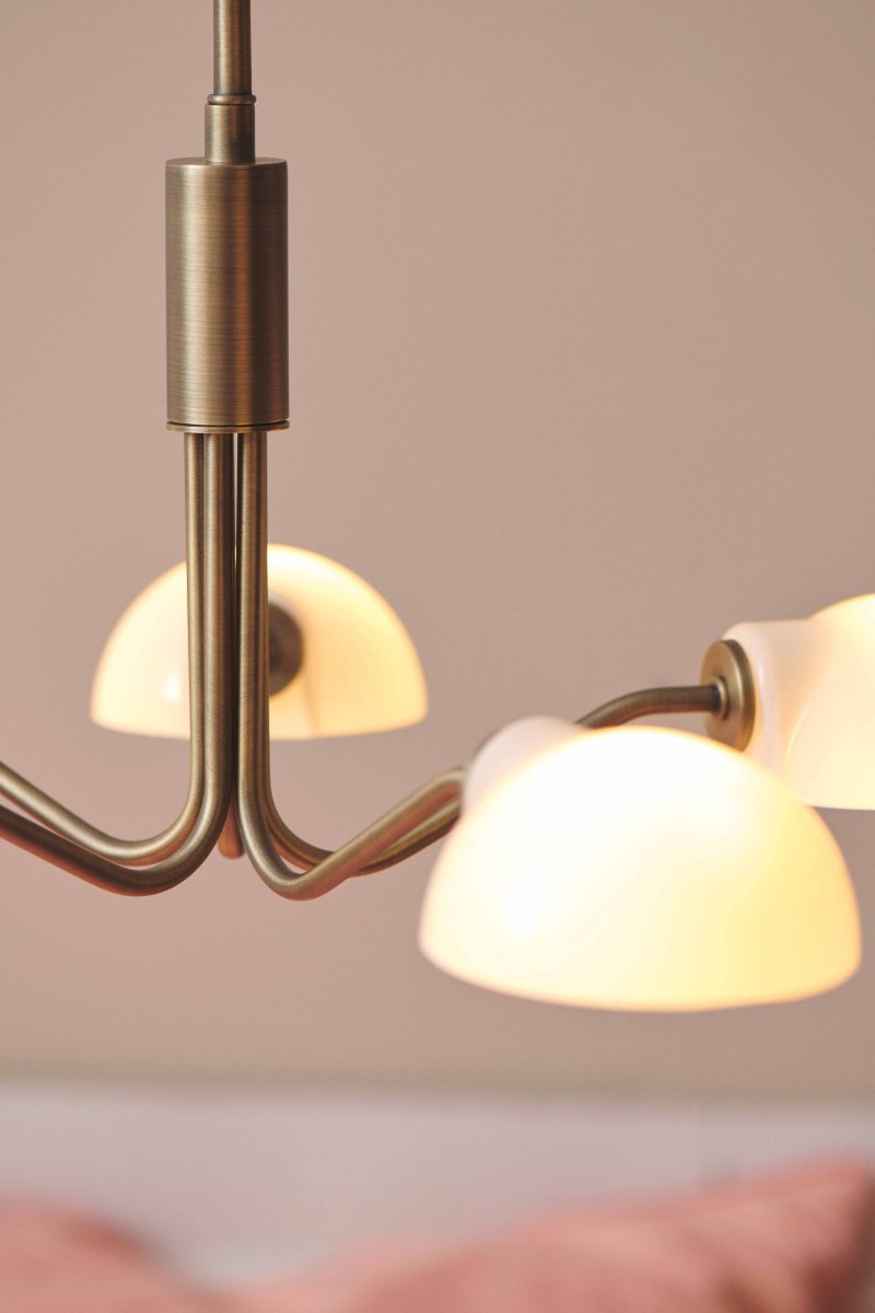 Kjøbenhavn Ø50 Laiton antique suspension De Halo Design - Avec son design &eacute;quilibr&eacute; et son expression exclusive, Kj&oslash;benhavn devient une source de lumi&egrave;re belle et fonctionnelle dans votre maison.