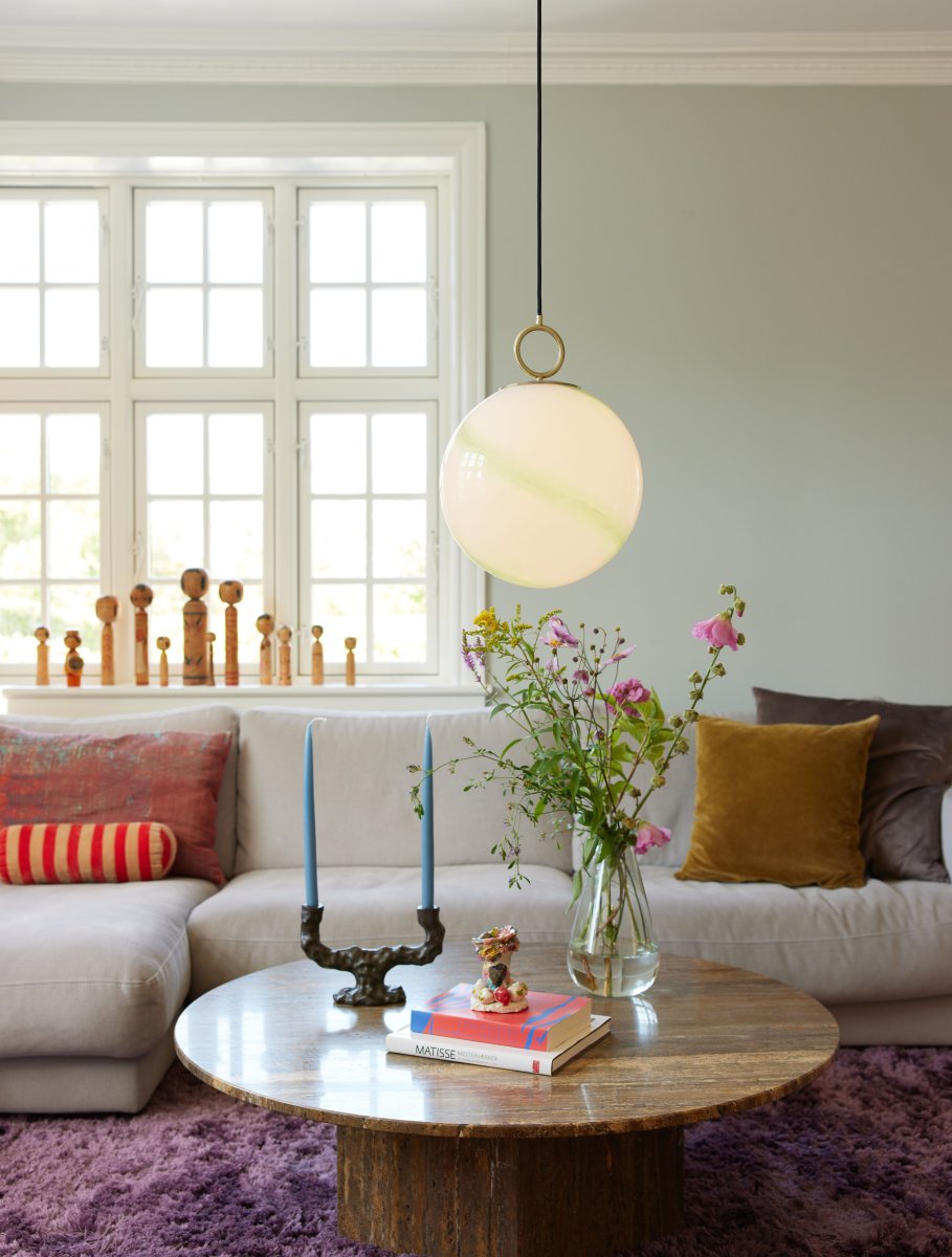 Stockholm Ø30 Vert suspension De Halo Design - Le plafonnier Stockholm est une source de lumière élégante et sophistiquée qui portera votre intérieur à un nouveau niveau.