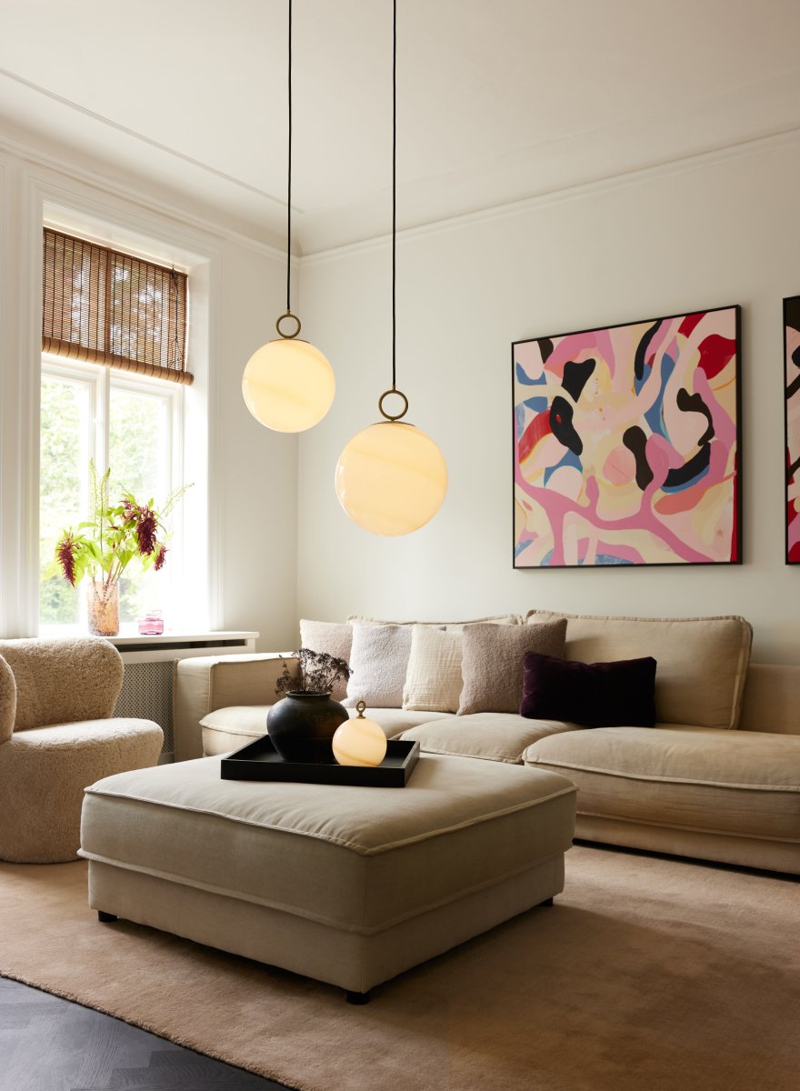 Stockholm 20cm Brun portable De Halo Design - Grâce à la fonction de gradation, il est polyvalent et adapté à toutes les occasions, ce qui en fait un détail de décoration intérieure élégant et pratique.