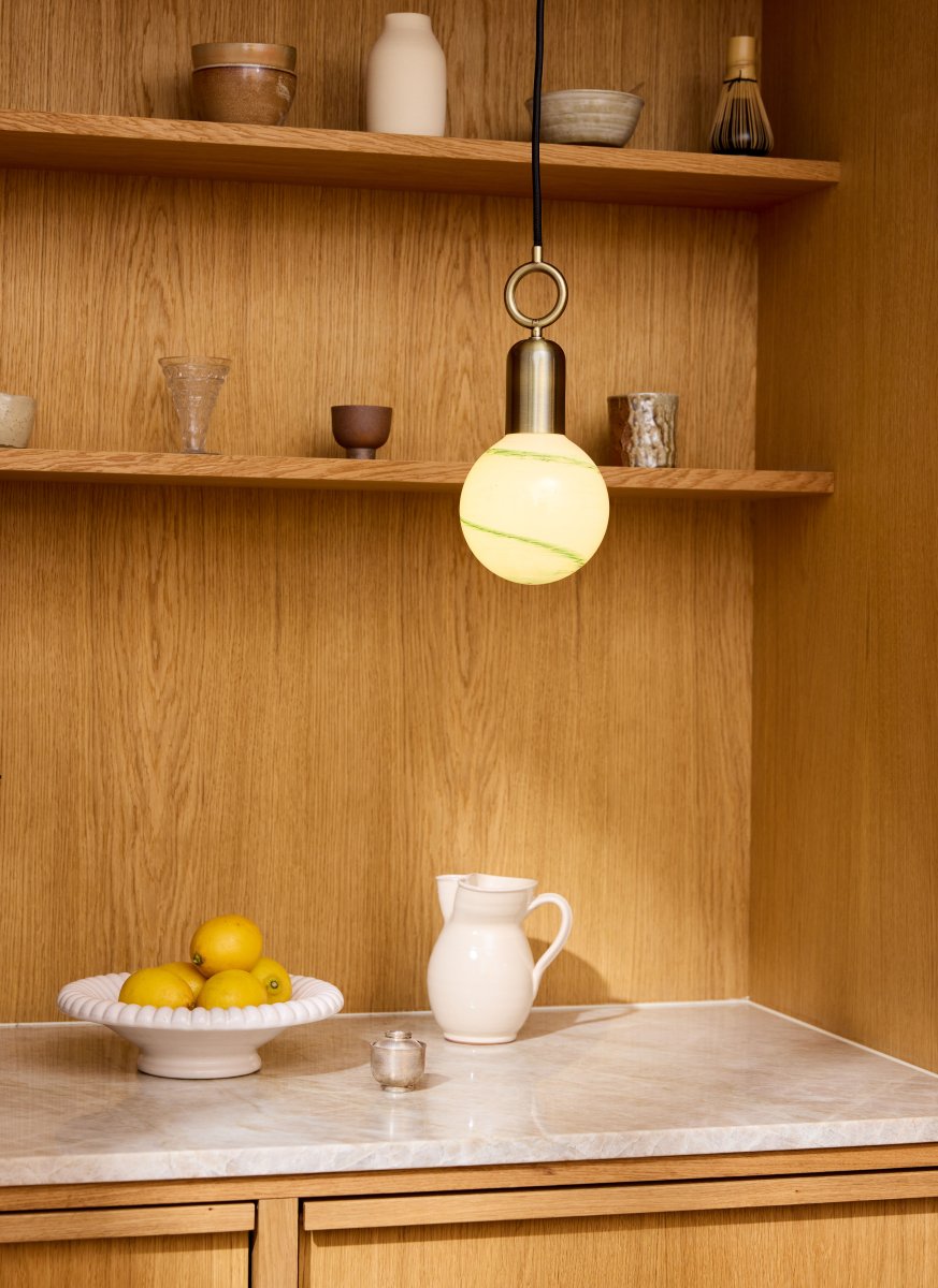 Stockholm Ø5 Antique suspension De Halo Design - Stockholm est une ville où la fonction et le design sont en parfaite harmonie.