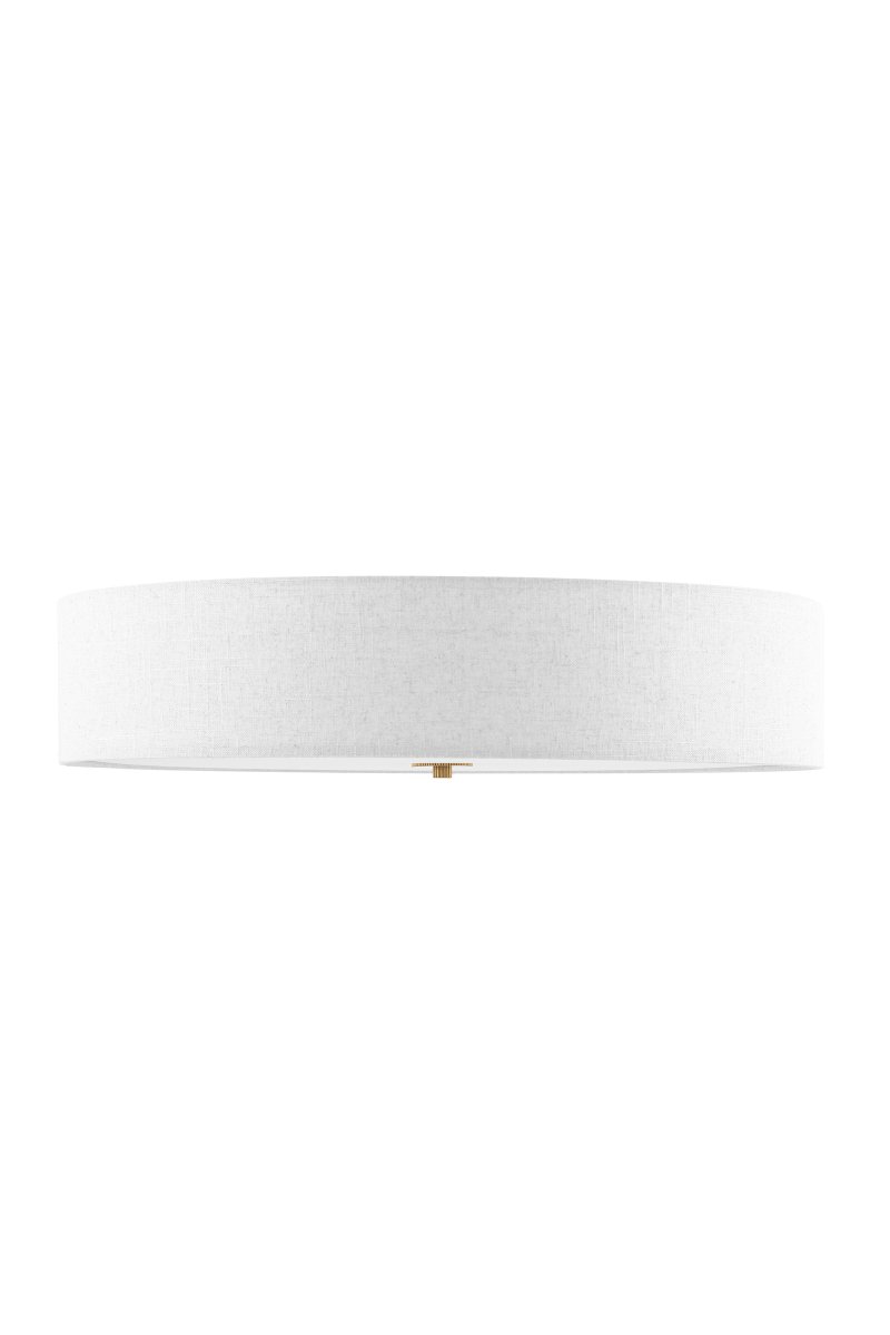 Noah Ø65 Blanc plafonnier De Globen Lighting - Un diffuseur assorti en lin blanc, placé à sa base, adoucit la lumière et crée une ambiance douce et diffuse.