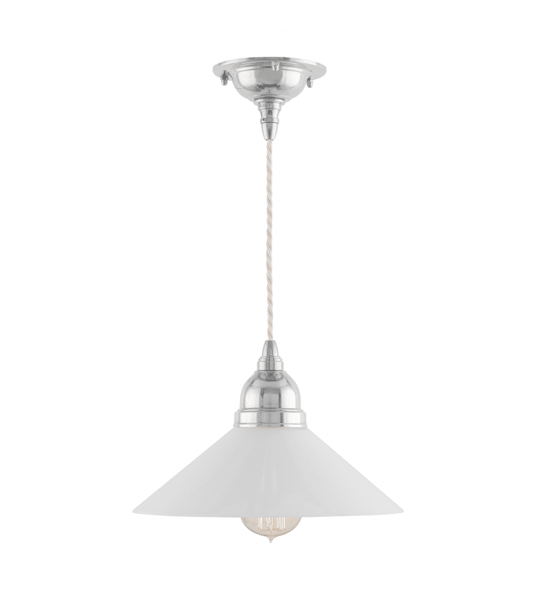 Byström 60 Nickel De Karlskrona lampfabrik - Bystr&ouml;m &auml;r ett sladdupph&auml;ng med ett n&aring;got modernare formspr&aring;k, med inspiration fr&aring;n den tidiga modernismen p&aring; 1920- och 30-talet - dock fortfarande tillverkad helt i m&auml;ssing med f&ouml;rnicklad yta och f&ouml;rsedd med den klassiska tvinnade knoppledningen.