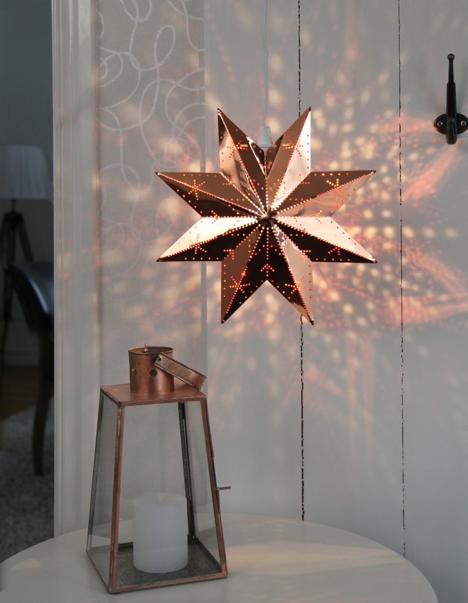 Classic Ø28 Cuivre De Star Trading - Belle &eacute;toile en m&eacute;tal couleur cuivre pour une utilisation en int&eacute;rieur.