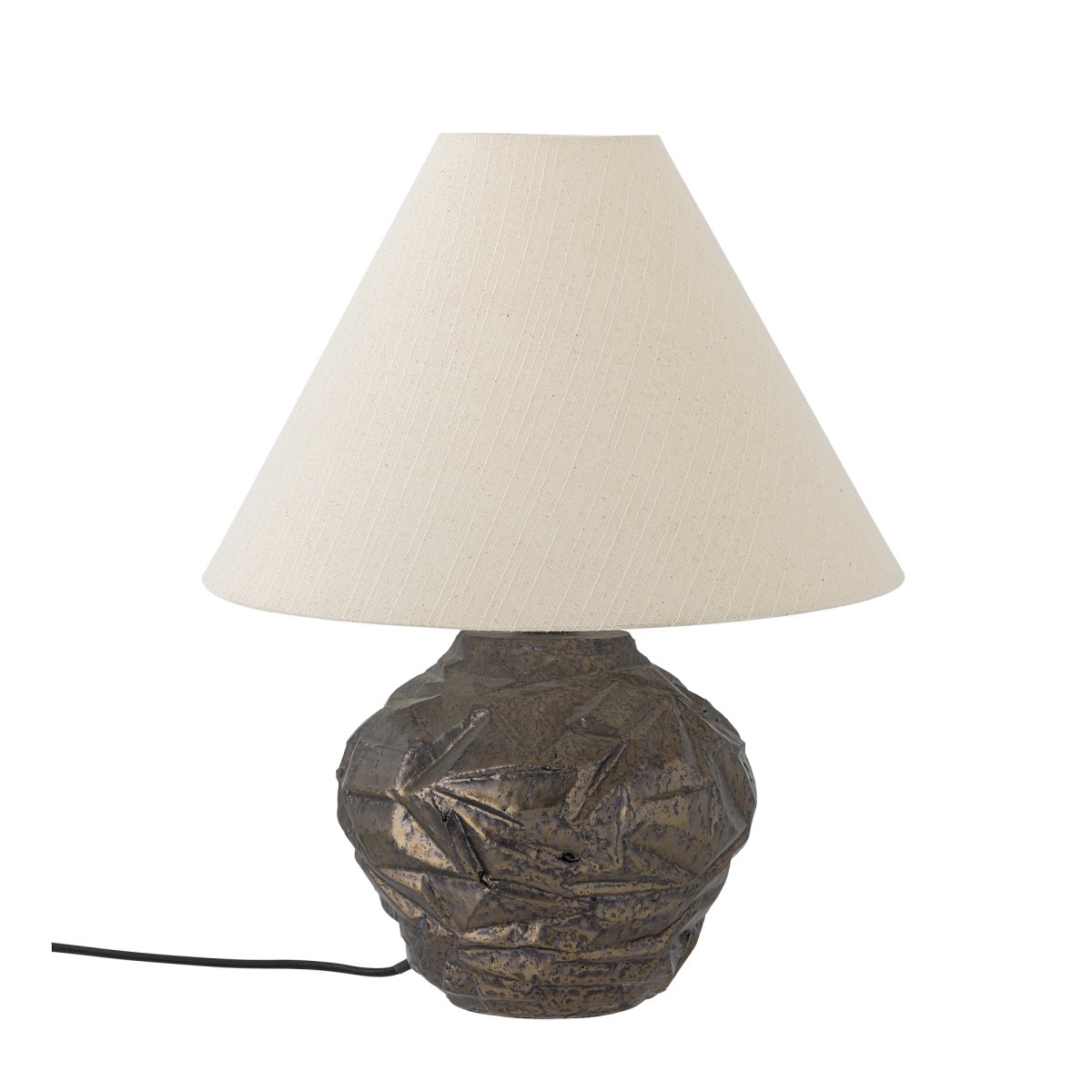Carolla 50cm Brun lampe de table De Bloomingville - La lampe de table Carolla de Bloomingville impressionne par son pied textur&eacute; unique et son abat-jour brun fonc&eacute; qui attire imm&eacute;diatement le regard et apporte une touche artistique &agrave; tout int&eacute;rieur.