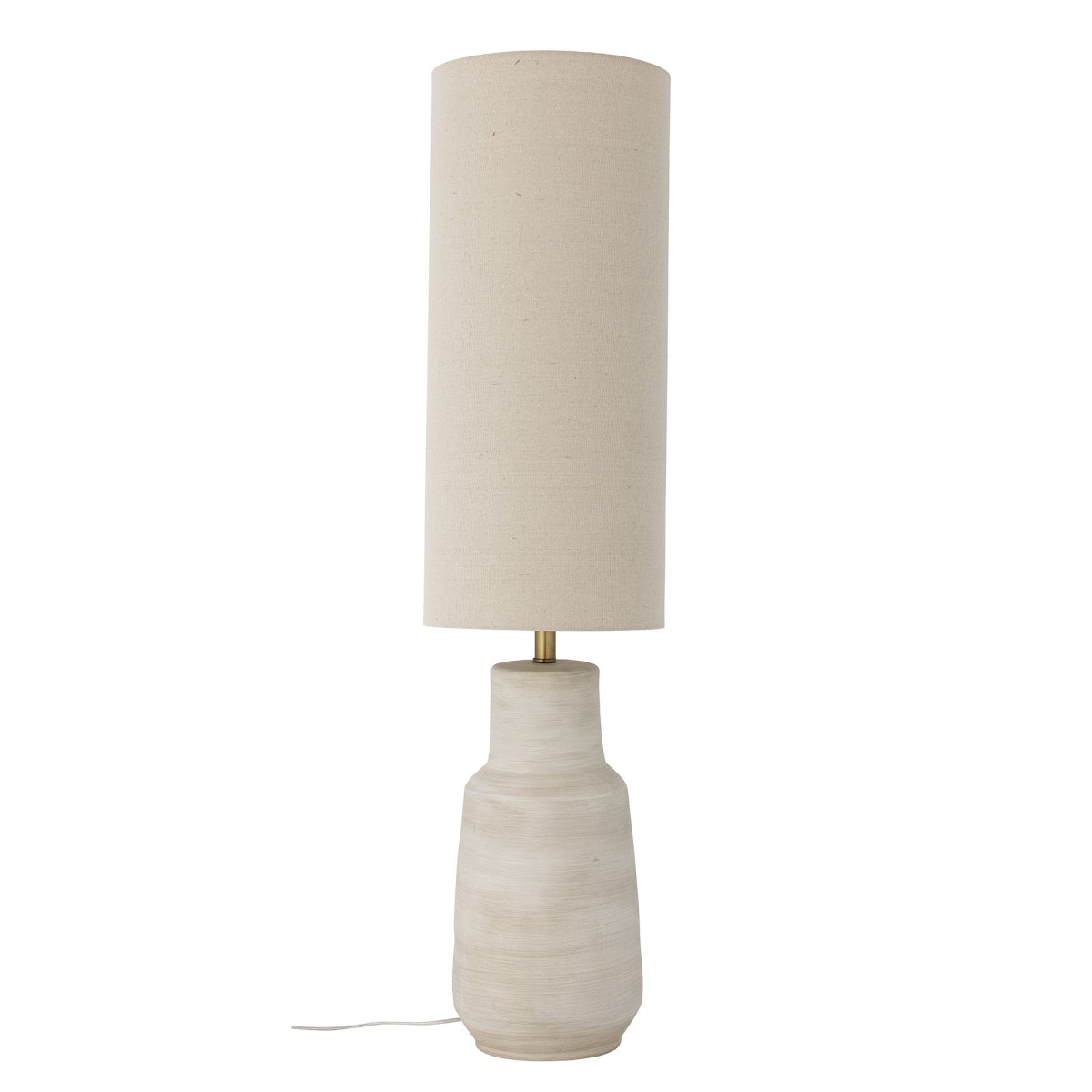 Linetta Blanc naturel lampadaire De Bloomingville - Il diffuse une lumi&egrave;re agr&eacute;able et est parfait pour &eacute;clairer les coins sombres du salon, de la chambre ou du couloir.