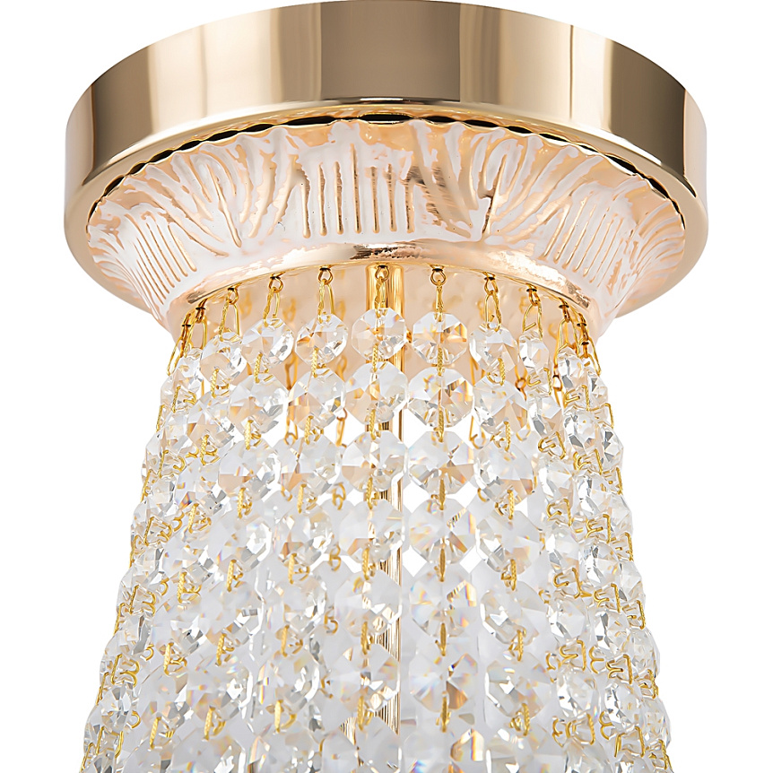 Bella Ø50 Or cristal De Maytoni - Les prismes &eacute;tincelants qui entourent toute la lampe refl&egrave;tent la lumi&egrave;re et cr&eacute;ent une lueur enchanteresse dans la pi&egrave;ce.