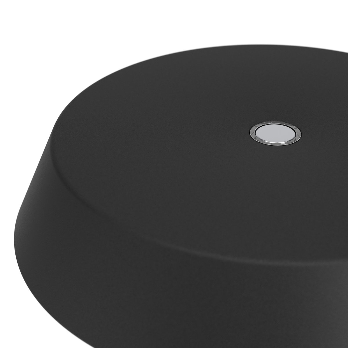 Turcio 20cm Noir portable De Eglo - Pour une autonomie optimale, il est recommandé de charger et de ranger la lampe à l'intérieur.
