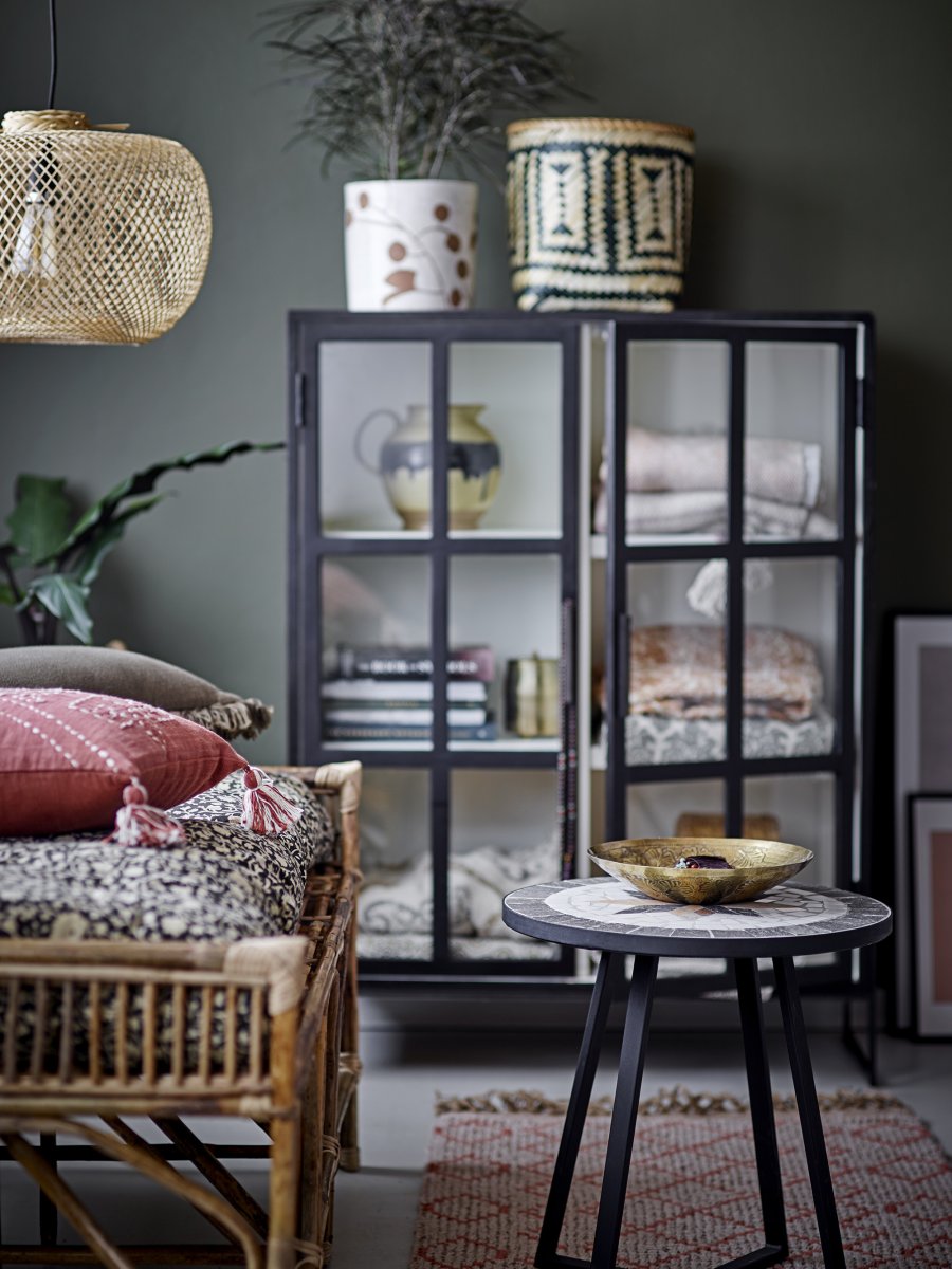 Rodi Ø42 Nature suspension De Bloomingville - Rodi est un plafonnier polyvalent qui apportera caract&egrave;re et s&eacute;r&eacute;nit&eacute; &agrave; votre int&eacute;rieur.