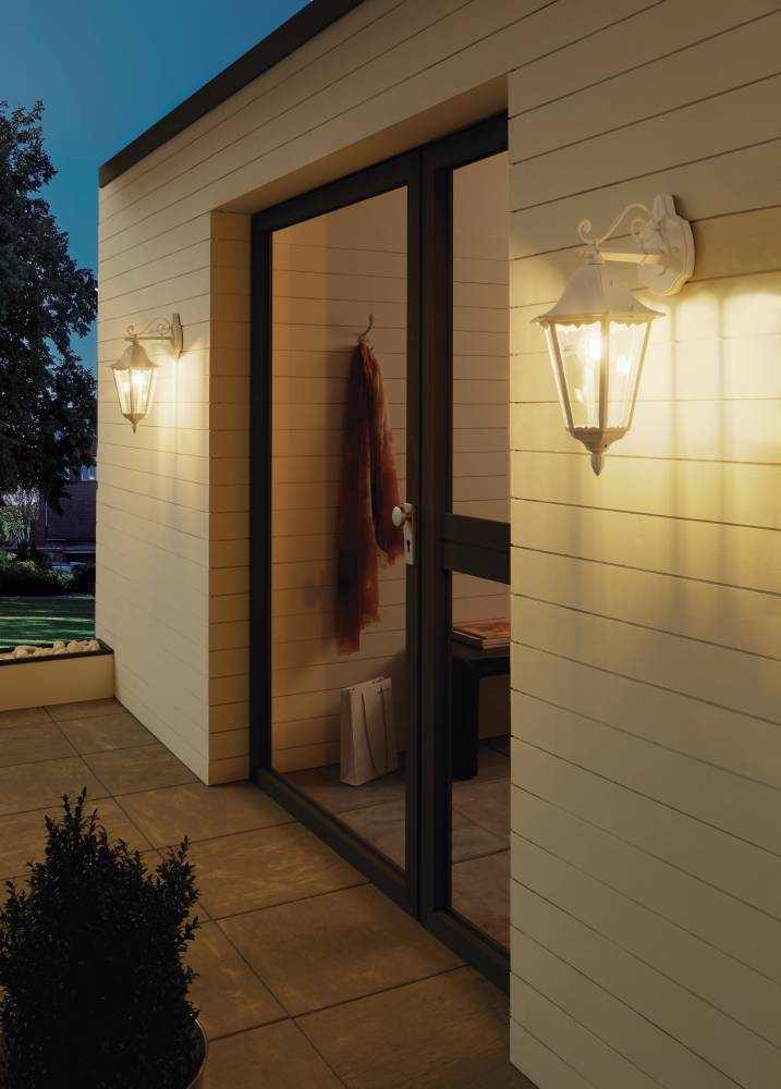 Navedo Blanc lampe d’extérieur De Eglo - Remplissez votre environnement extérieur&ouml; avec style et lumière avec notre élégante applique murale.