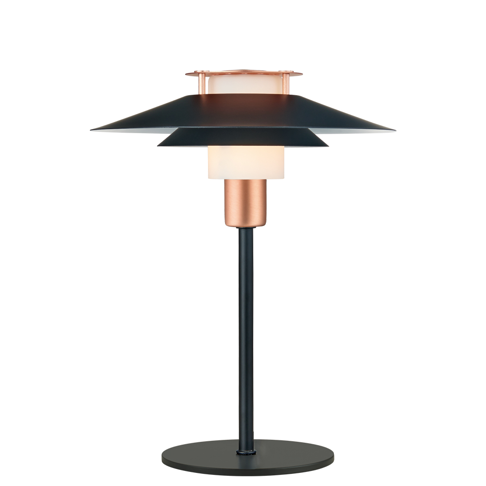 Rivoli 33cm Cuivre lampe de table De Halo Design - La lampe de table Rivoli est une solution d'&eacute;clairage &eacute;l&eacute;gante et sophistiqu&eacute;e qui allie design moderne et mat&eacute;riaux intemporels.