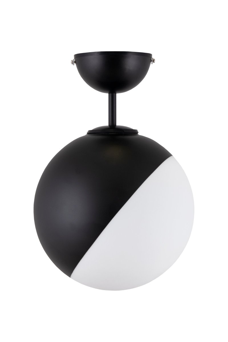 Contur Ø25 Noir lampe de salle de bain De Globen Lighting - Le plafonnier Contur est un luminaire graphique qui s'int&egrave;gre parfaitement dans un environnement moderne.