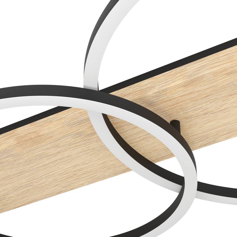 Boyal 100cm Bois plafonnier De Eglo - Les lumi&egrave;res LED int&eacute;gr&eacute;es aux anneaux cr&eacute;ent une lumi&egrave;re douce et uniforme qui am&eacute;liore l'atmosph&egrave;re de n'importe quelle pi&egrave;ce.