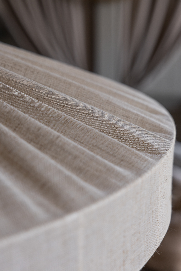 Alba Abat-Jour S/Suspension Ø78 Nature suspension De Alde & Lind - Selon la lampe, Alba peut &ecirc;tre utilis&eacute;e comme suspension ou plafonnier.