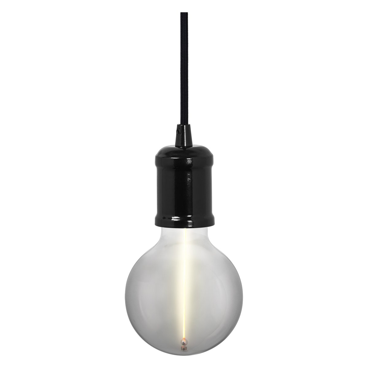 Bobbin Ø10 Noir suspension De Ledvance - Det simpla upph&auml;nget ger dig m&aring;nga m&ouml;jligheter, du kan f&ouml;rslagsvis placera flera i grupp eller i rad &ouml;ver matbordet eller i vardagsrummet.